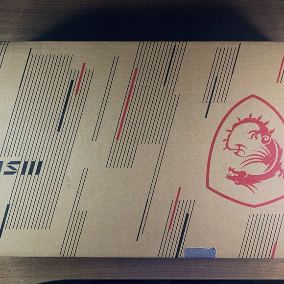 MSI Sword 17 A11UD-428 17.3” Gaming Laptop Computer Platinum Collection - White - Picture 7 of 9